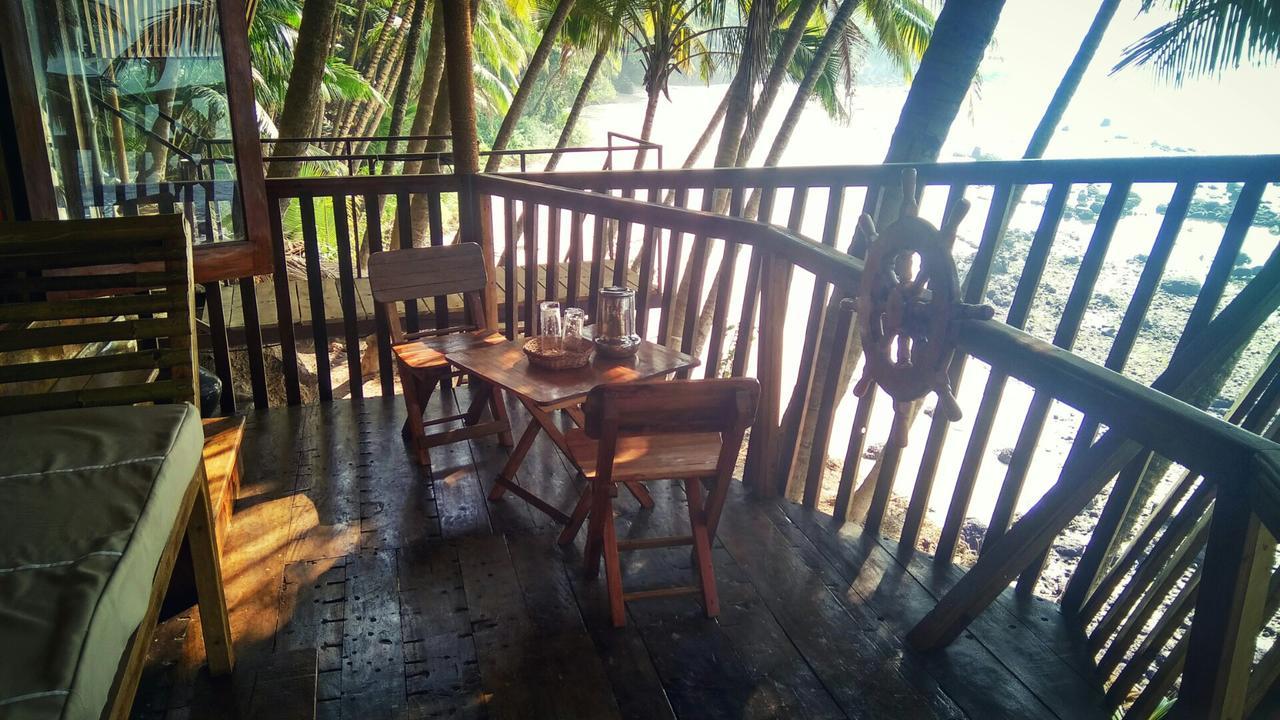 Belantara Beach Front Hotel Vengurla Екстериор снимка